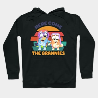 Here come the grannies Retro Hoodie